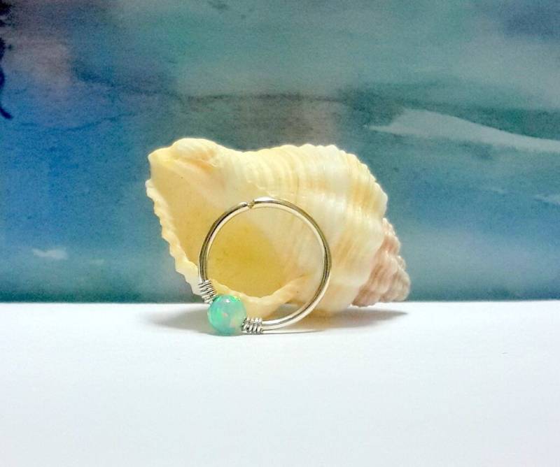 Edelstahl Feueropal Hoop Ring Helix, Tragus, Nase Edelstahl Feueropal Hoop Ring Helix, Tragus, Nase von ZLSteelBoutique