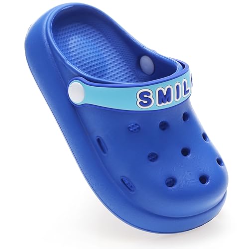Kinder Clogs Pantoletten Sommer Gartenschuhe Mädchen Jungen Strand Sandalen Slip On Flach Badeschuhe Gummi Gartenclogs Outdoor Unisex Hausschuhe von ZYLDK