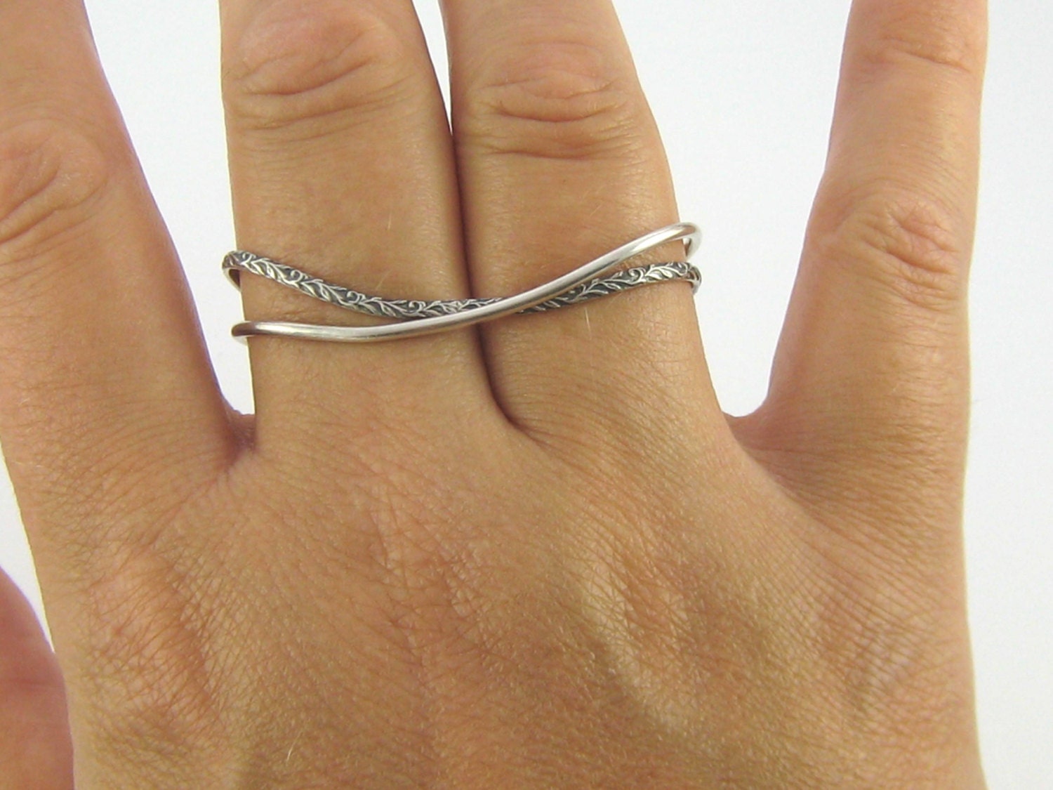 Sterling Silber Zwei Fingerringe. Zwei Finger Stacker Ringe. Doppelringe. Handgefertigter Schmuck Von Zazing von ZaZing