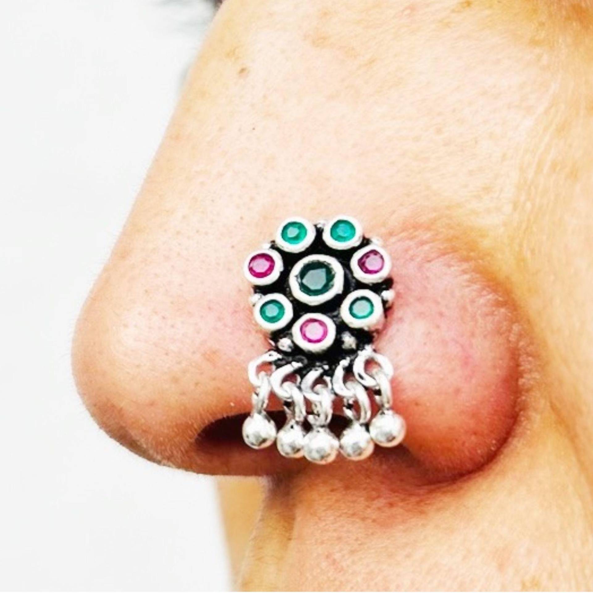Nasenstecker Piercing Ghongroo von Zabiko24