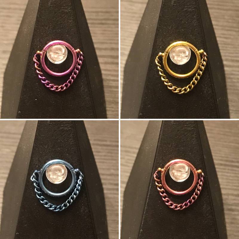 Titan Verkettete Einfach Septum Ring Klapp Clicker. 14G Optionen Für Mehrere Durchmesser Und Kettentypen Titan Verkettete Einfach Septum Ring Klapp Clicker. 14G Optionen Für Mehrere Durchmesser Und Kettentypen von ZadamerJewelry
