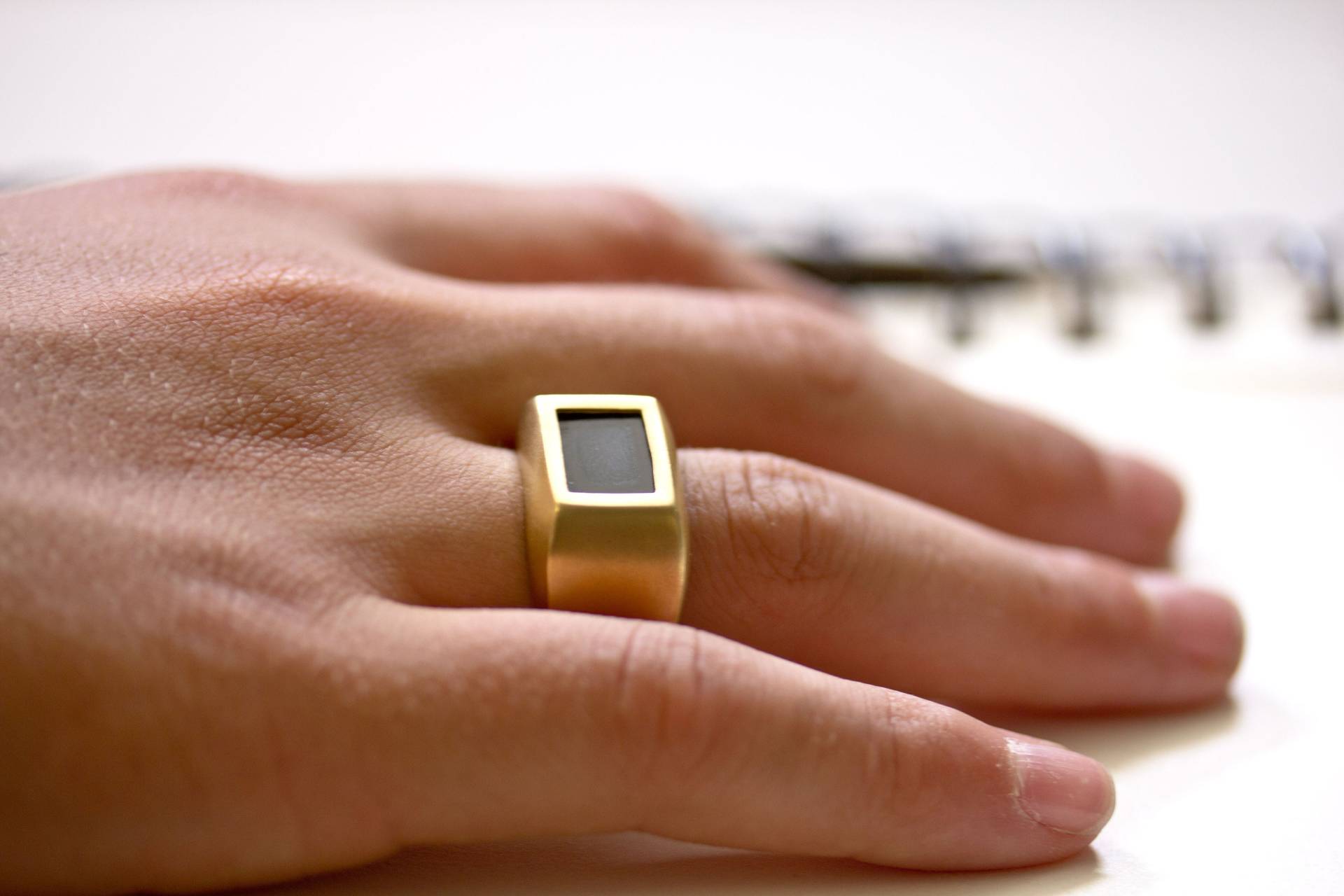 Herren Ring Onyx, Onyx Siegelring, Herrenring Herrenring, Geschenk Für Männer von ZadokGold