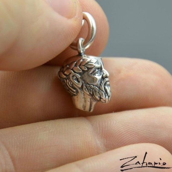 Anhänger Kaiser Titus, Silberfarben von Zahario