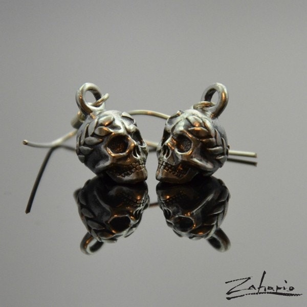 Ohrringe Victorious Skulls Silber von Zahario