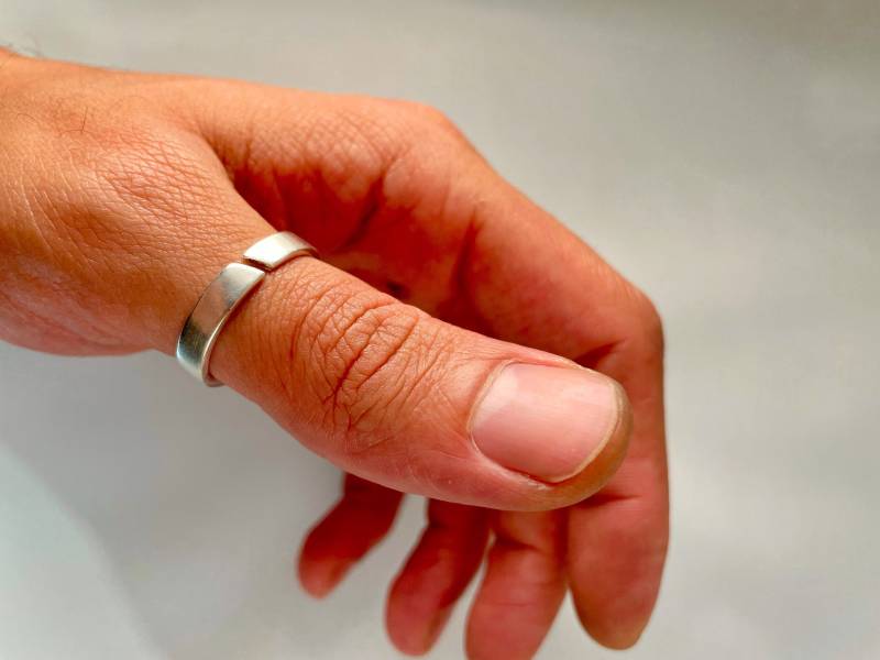 Personalisierbarer Silberring Für Männer - 925Er Ring Mit Gravur, Offener Daumenring, Geschenk Ihn von ZakaSchmuck