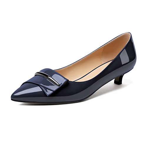 Zamikoo Damen Kitten Absatz Pumps Spitz Zehen Elegant Kleid Schuhe Klassische Pumps Basic Komfort Schuhe mit Schleifen 3.5CM Lack Navy EU40 von Zamikoo