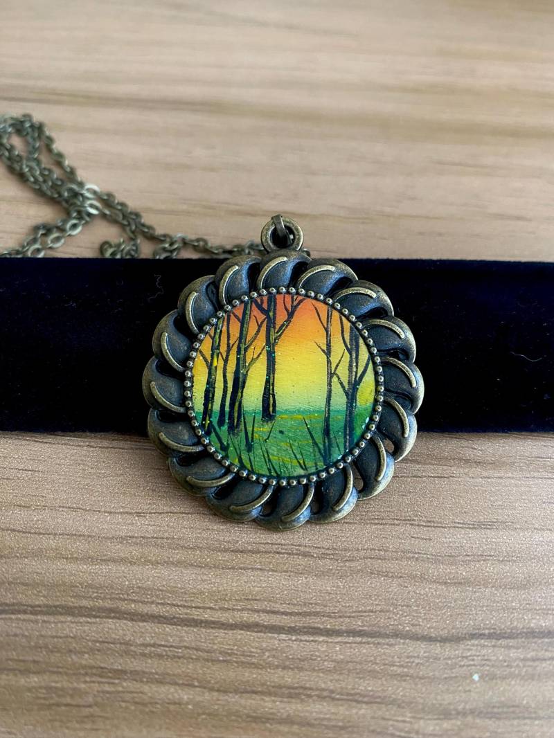 Bronze Anhänger Halskette, Micro Landschaft Malerei, Handgemalter Schmuck, Wald, Bäume, Natur, Unikat Bronze Anhänger Halskette, Micro Landschaft Malerei, Handgemalter Schmuck, Wald, Bäume, Natur, Unikat von ZanSchaeferArt