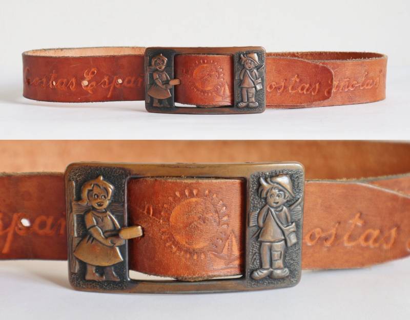 70S Vintage Unisex Gürtel // Punziertes Leder Goldene Schnalle Mit Kleinem Mädchen Und Bub Made in Spain von Zappasvintagekids