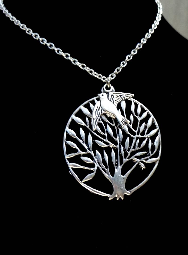 Antike Silber Baum Des Lebens Halskette Vogel Charm Anhänger von ZareenDesigns