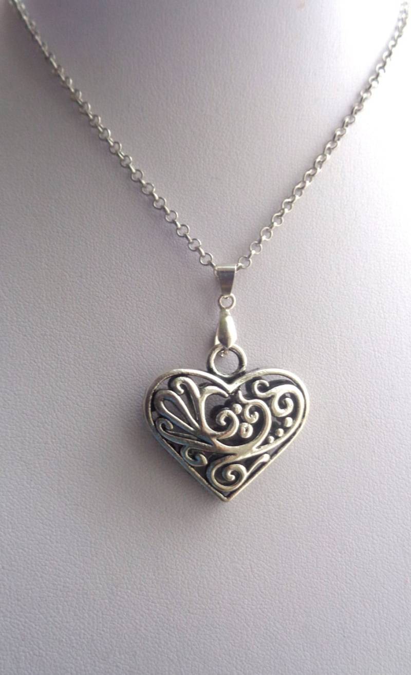 Filigrane Herz Anhänger Halskette 2 "Breit von ZareenDesigns