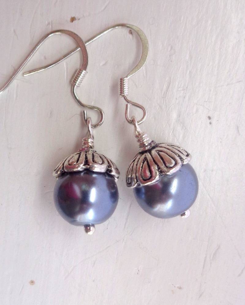 Graue Glasperlen Tropfen Ohrringe Braut Hochzeitsschmuck Graue Glasperlen Tropfen Ohrringe Braut Hochzeitsschmuck von ZareenDesigns