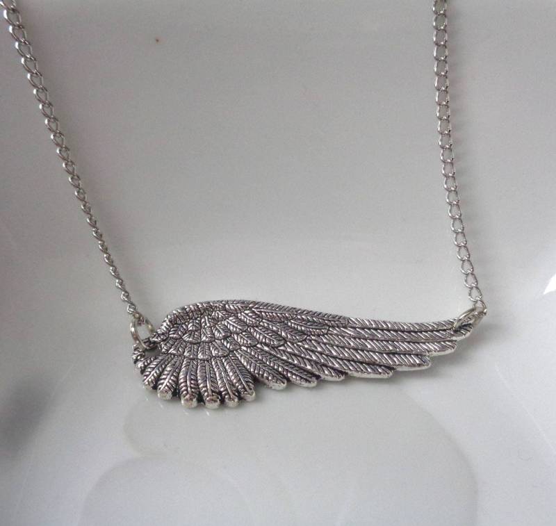 Große Antike Silberne Engelsflügel-Halskette 2 "Anhänger von ZareenDesigns