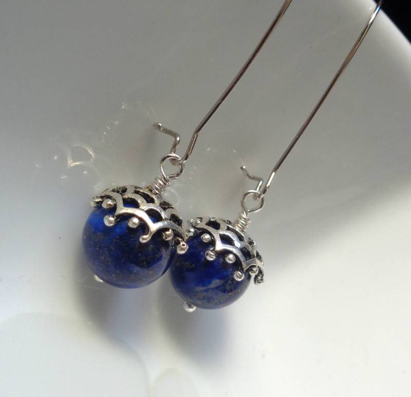 Lapis Lazuli Ohrringe Antikes Silber Filigran, Blauer Stein von ZareenDesigns