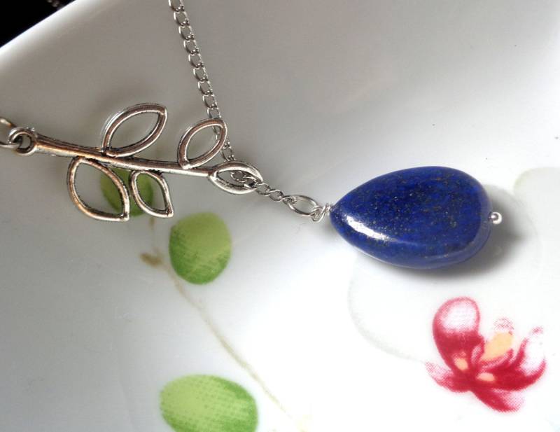Lapislazuli Anhänger Antiker Silberner Zweig, Edelstein Lariat von ZareenDesigns