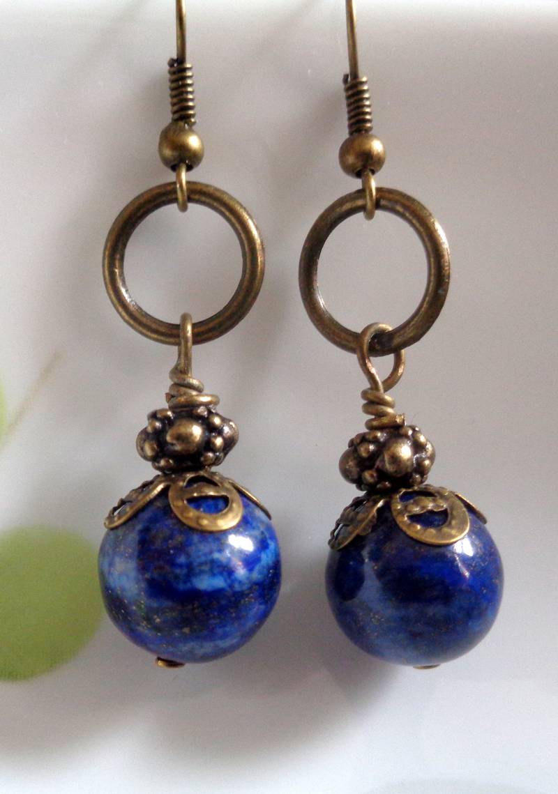 Lapislazuli Ohrringe Bronzefarbene Boho Ohrringe von ZareenDesigns