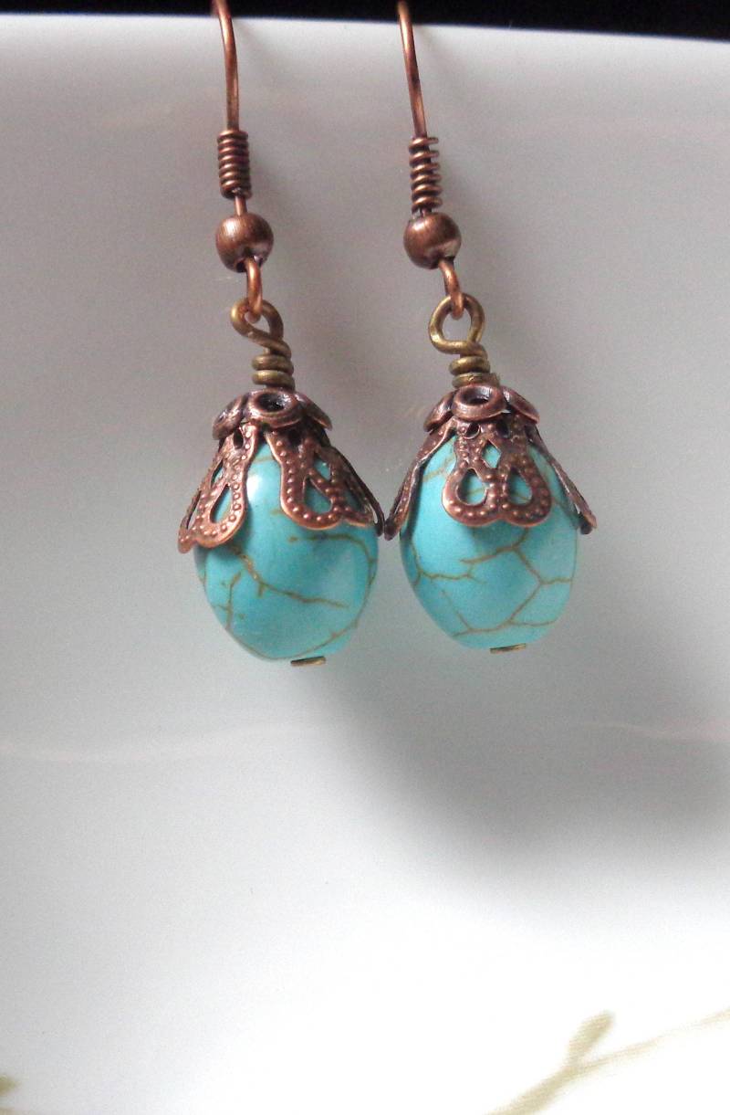 Türkis Howlith Ohrringe Antikes Kupfer Finish von ZareenDesigns