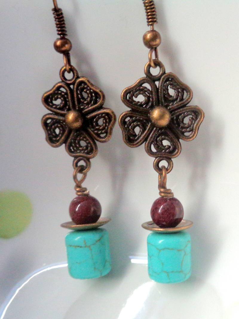 Türkis Howlith Ohrringe Boho Antik Messing Schmuck von ZareenDesigns