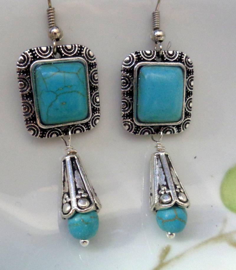 Türkis Ohrringe Rechteck Charm, Ohrhaken von ZareenDesigns