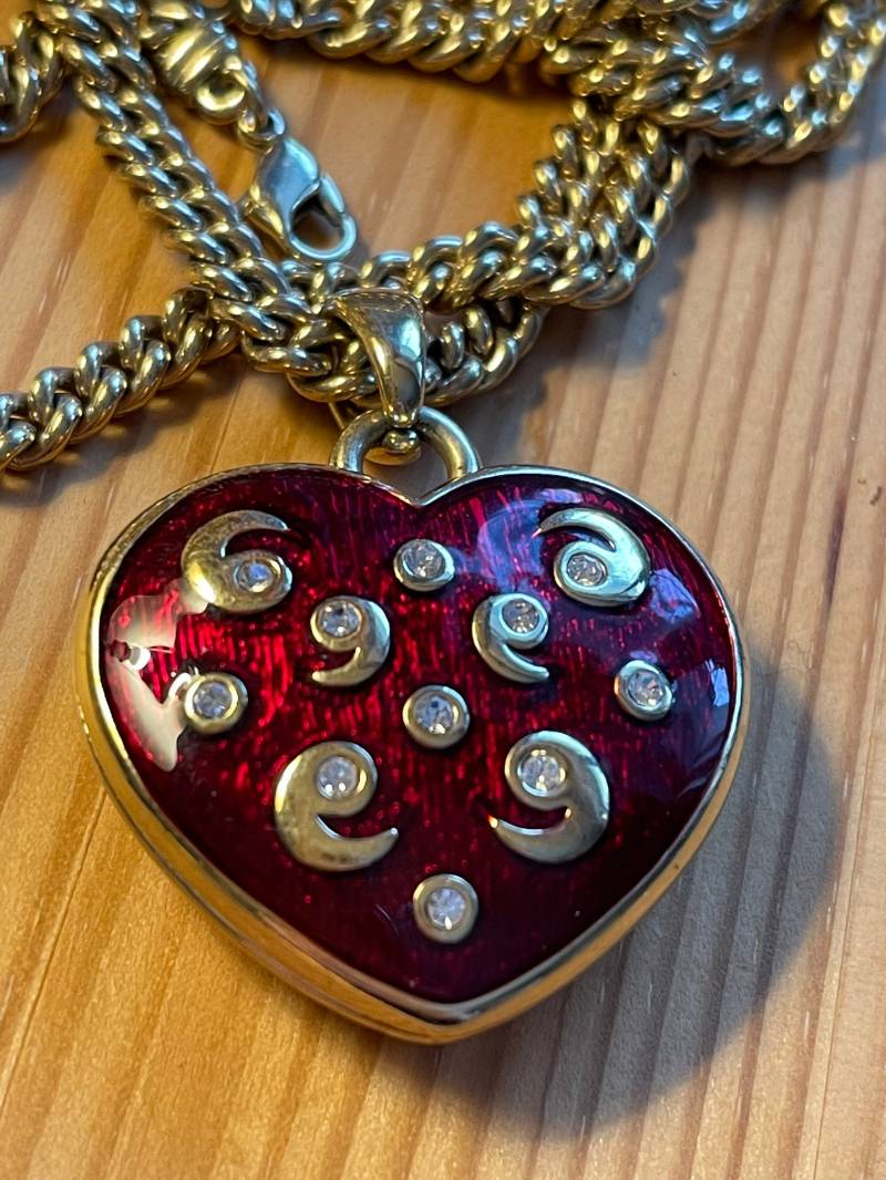 Anhänger Herzkette Schwer Vintage Designer Mode Schmuck Gold Farben Kirschrot Glanz Geschenk Liebe von ZauberhaftMarvelous