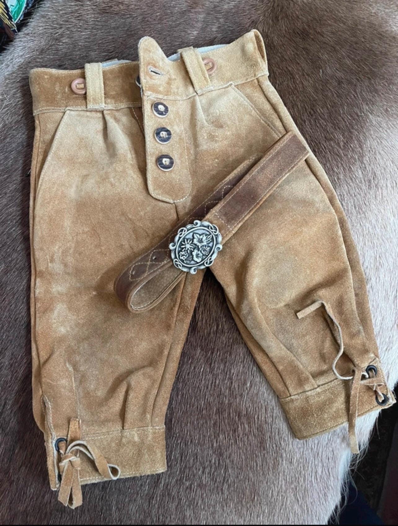 Baby Lederhose Kalbs Velours Leder Wildleder Tracht Traditionell Außergewöhnlich Selten Landhaus Bauernhof Oktoberfest von ZauberhaftMarvelous