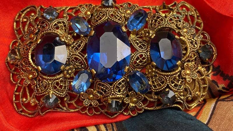 Brosche Alt Blaue Schmucksteine Valentines Gift Downton Abbey Stil von ZauberhaftMarvelous