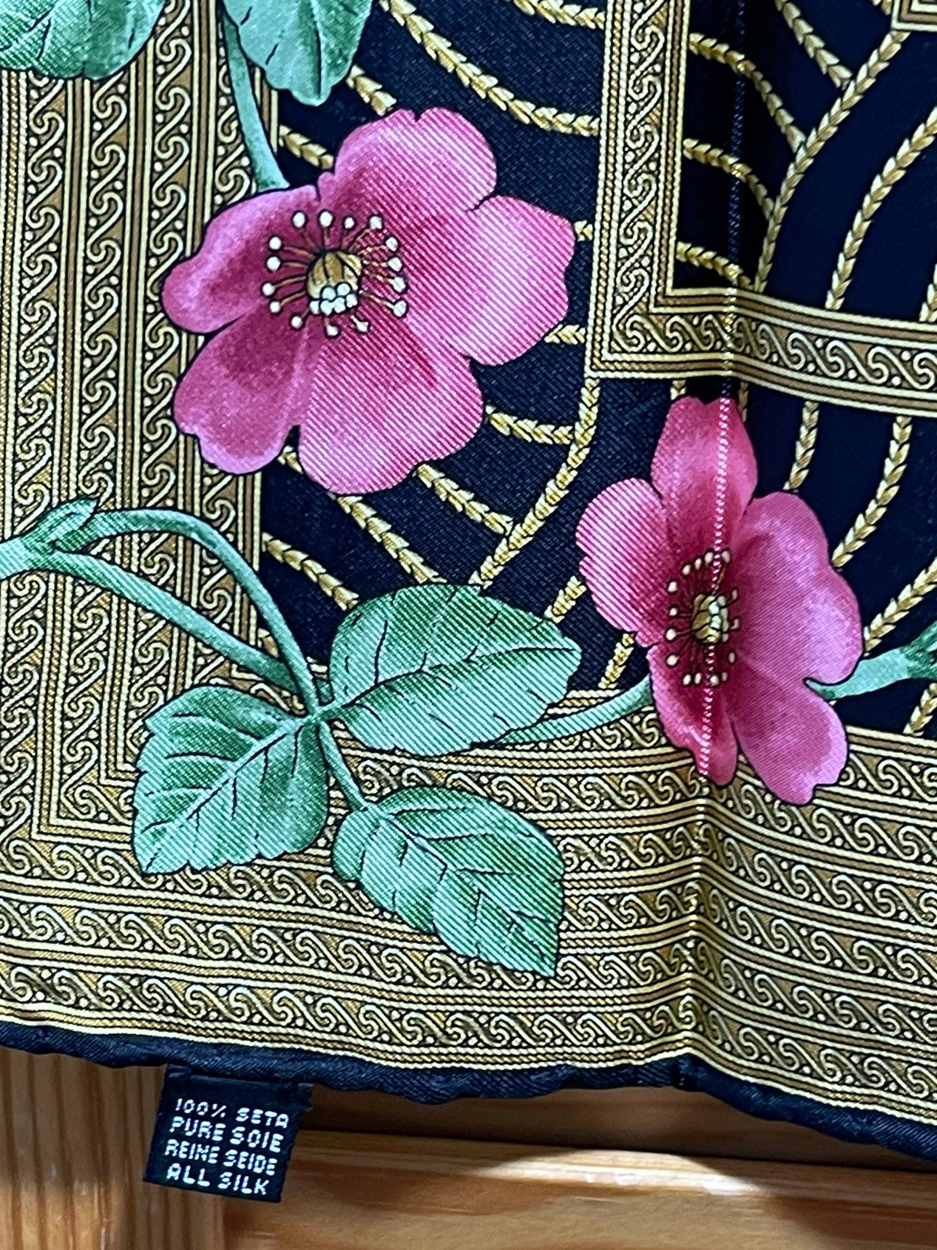 Faberge Seidentuch Elefanten Lila Speziell Blumen Blüten Rosa Goldfarben Verziert Faberge Seidentuch Elefanten Lila Speziell Blumen Blüten Rosa Goldfarben Verziert von ZauberhaftMarvelous