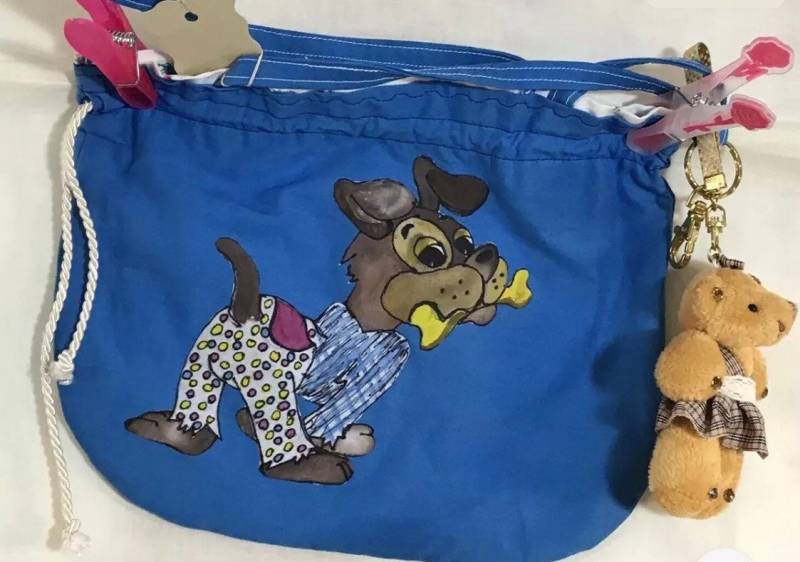 Handtasche Damen Mädchen Handgemalt Handmade Unikat Hündchen Beutel von ZauberhaftMarvelous