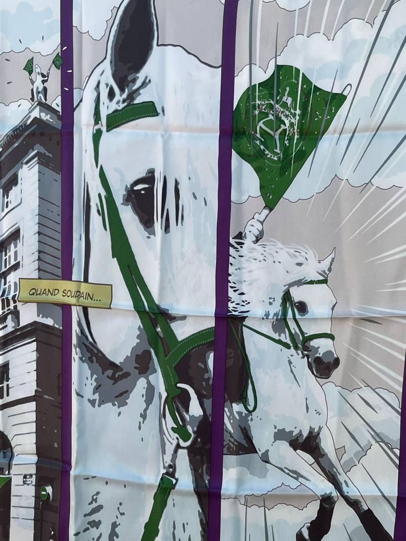 Hermes Seidentuch Paris 70 cm Quand Soudain Dimitri Ribaltchenko Lila Sacre Coeur Flagship Store Weisses Pferd Flagge H von ZauberhaftMarvelous