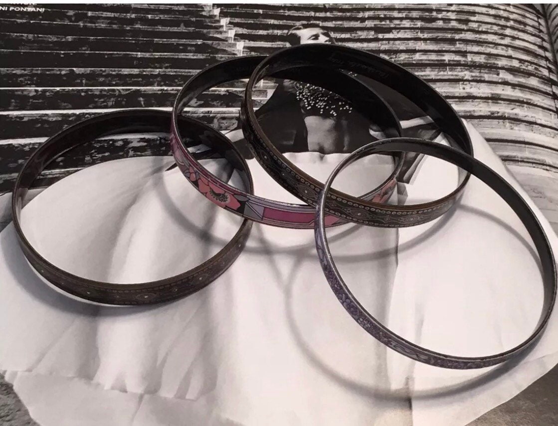 Michaela Frey Armreifen Quartett Valentines Gift Bangles Michaela Frey Armreifen Quartett Valentines Gift Bangles von ZauberhaftMarvelous