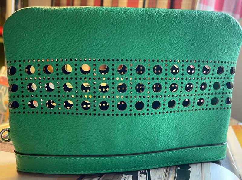 Rll Ralph Lauren Börse Etui Portemonnaie Smaragdgrün Perforiert Leder Stabil Reißverschluss Extravagant Hochwertig von ZauberhaftMarvelous