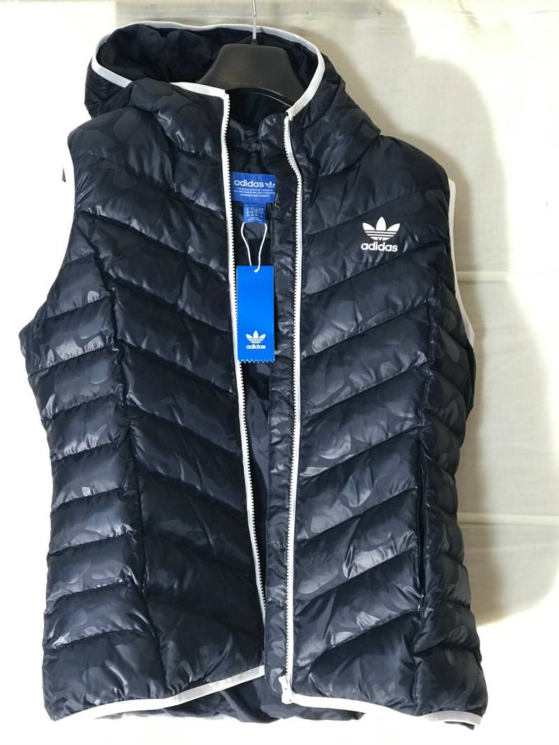 Weste Adidas Damen Dunkelblau Steppstoff Warm Extravagant 44 von ZauberhaftMarvelous