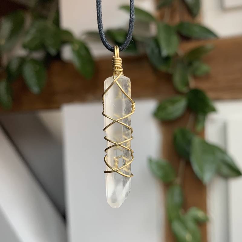 Kette Aus Messing Mit Bergkristall Kette Aus Messing Mit Bergkristall von ZauberhausShop
