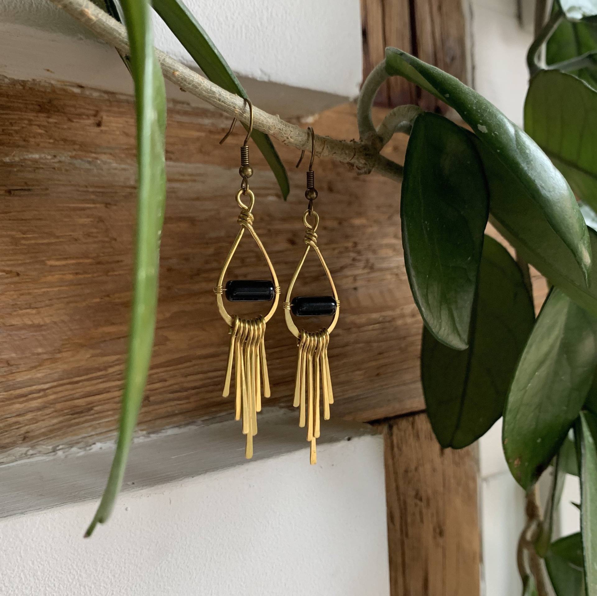 Ohrringe Aus Messing Mit Onyx Ohrringe Aus Messing Mit Onyx von ZauberhausShop