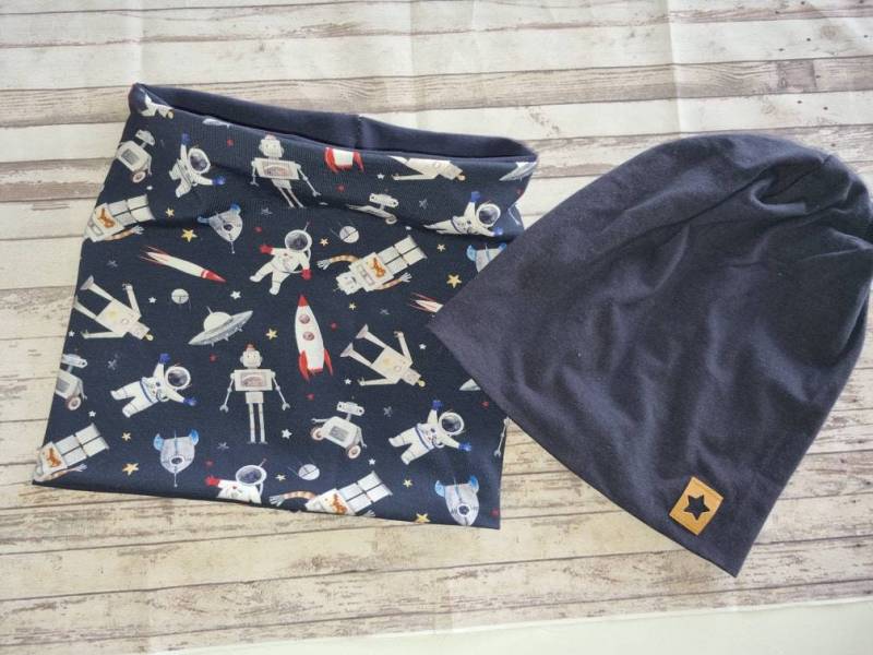 Loopschal Beanie Kinder Jungen Weltraum von Zauberherzchen