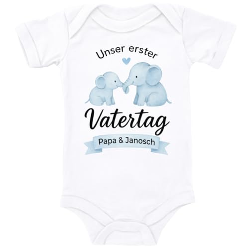 ZauberPrints Baby Body in Weiß Unser erster Vatertag – Zärtliches Elefanten-Papa-&-Baby-Motiv Spruch Geschenk für den Vater für Kleinkind Kurzarm Bio Baumwolle von ZauberPrints