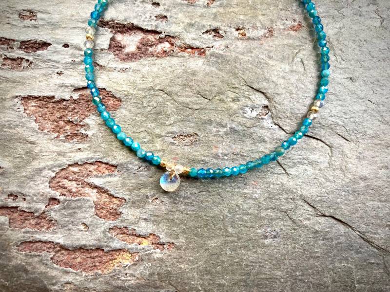 Edelstein Stapelarmband | Apatit & Labradorit Mit Kleinem Heilstein Anhänger von Zauberstueck