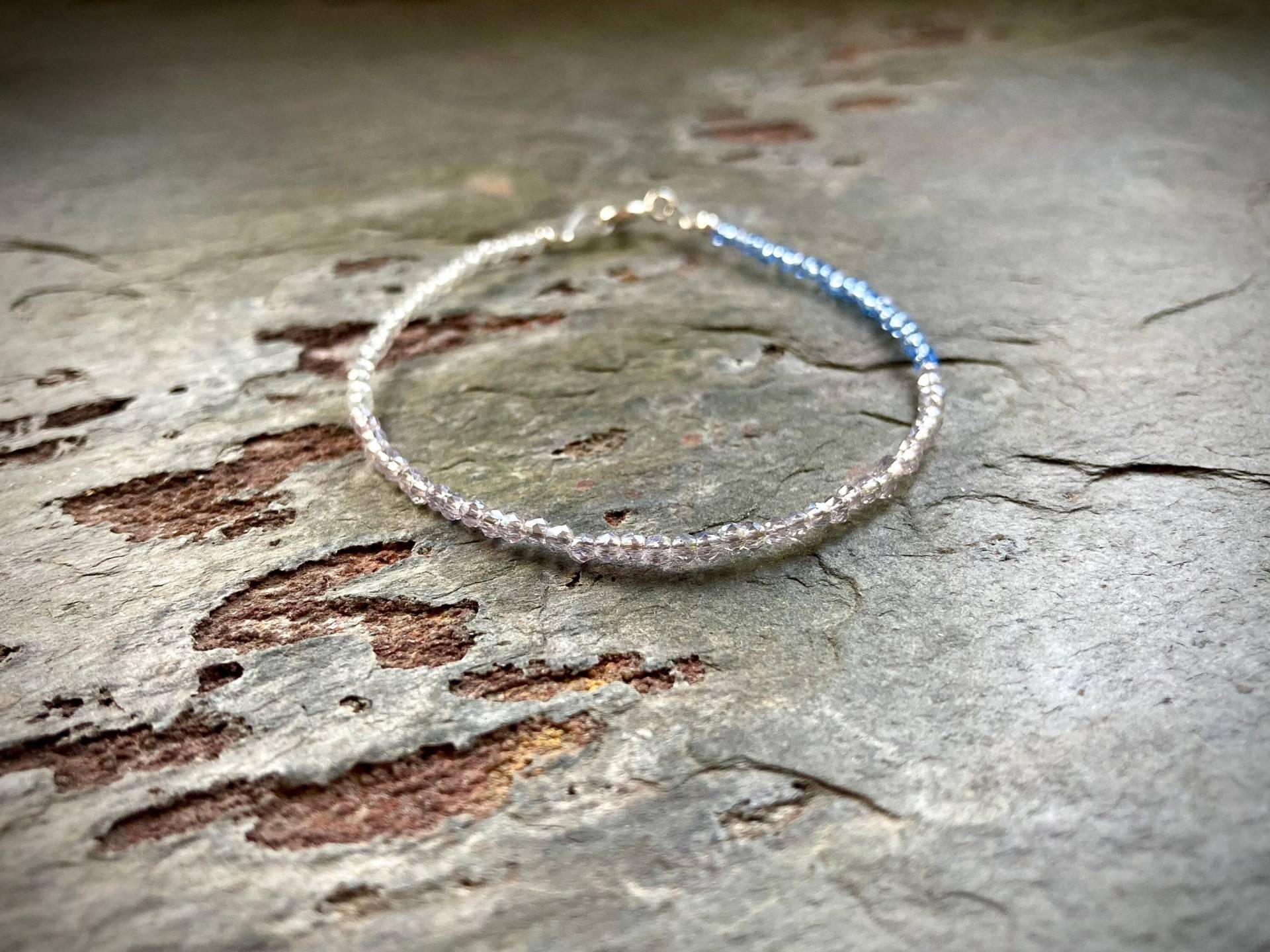 Glitzerndes Edelstein Armband | Spinell Glitzerndes Edelstein Armband | Spinell von Zauberstueck