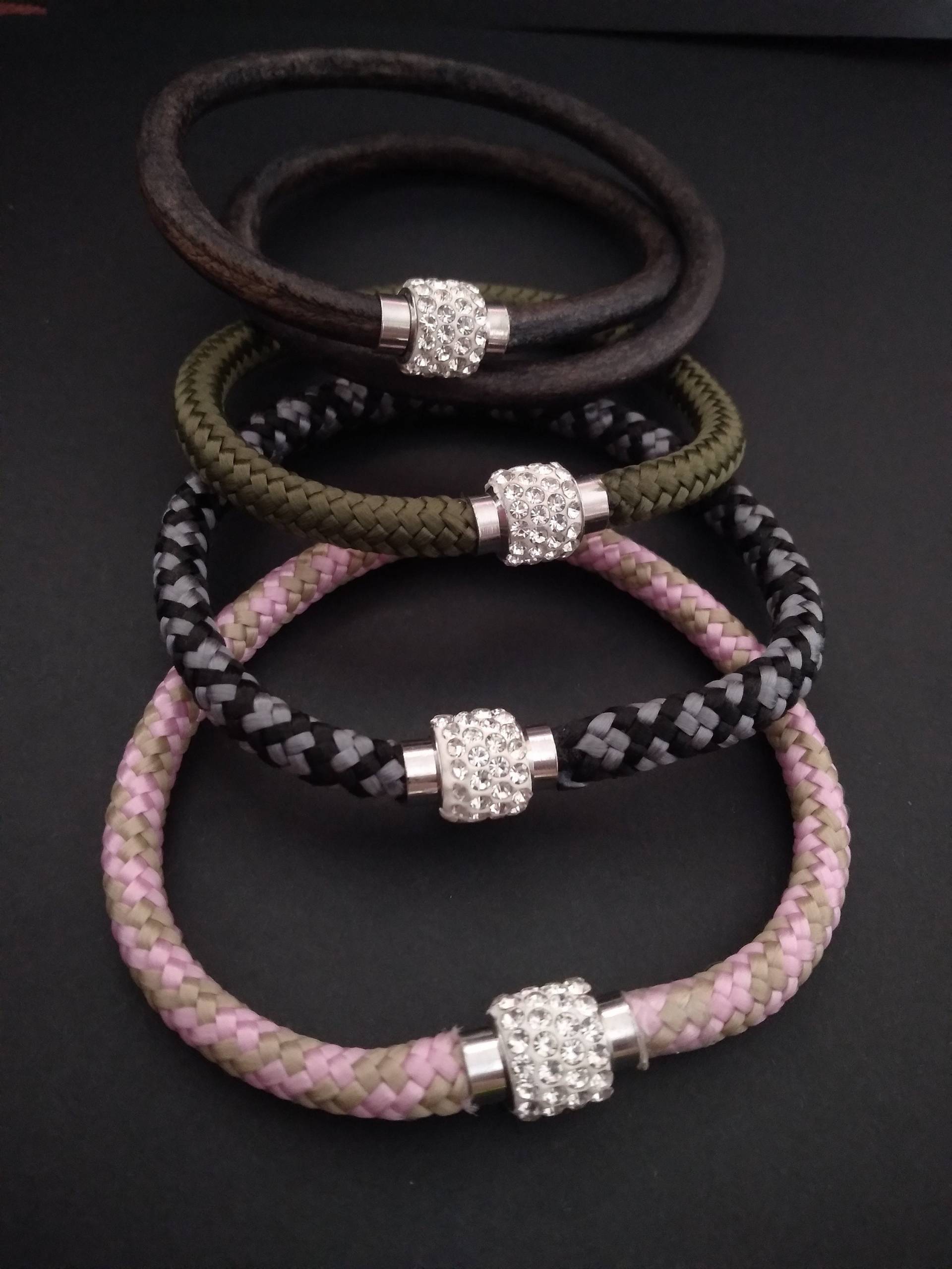 Armband Mit Magnetverschluss, Halskette, Leder Oder Tauseil, Glitzerverschluss, Sehr Starker Magnet Armband Mit Magnetverschluss, Halskette, Leder Oder Tauseil, Glitzerverschluss, Sehr Starker Magnet von ZauberwaldManufaktur