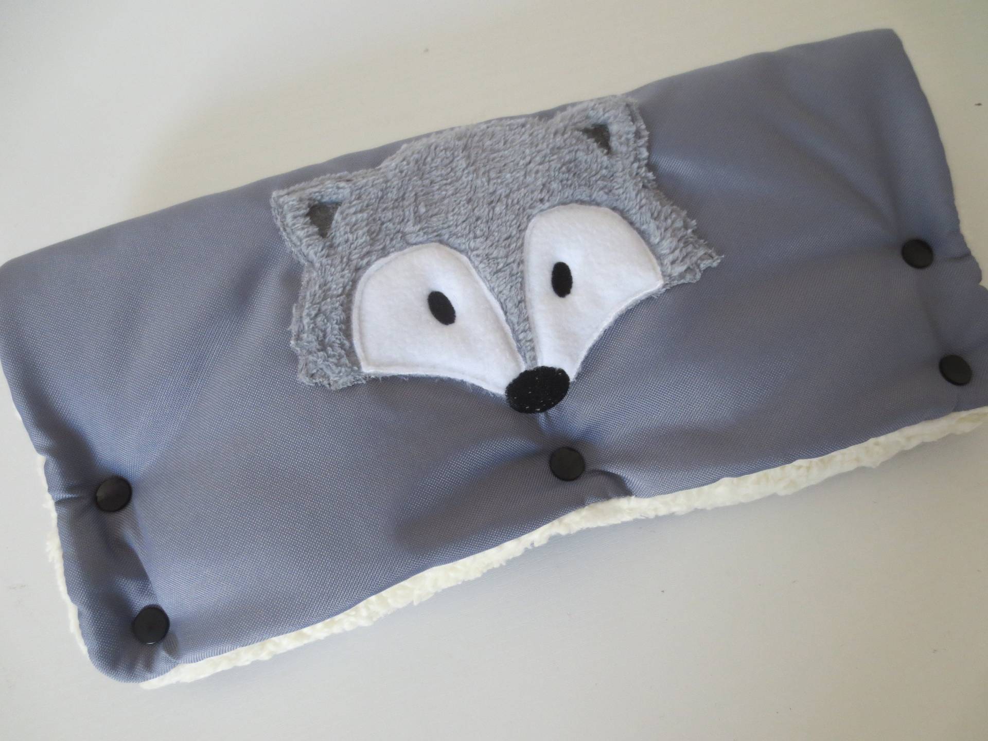 Kinderwagenmuff Wasserabweisend Handwärmer Grau "Fuchs" Kinderwagenmuff Wasserabweisend Handwärmer Grau "Fuchs" von ZauberwerkemitHerz