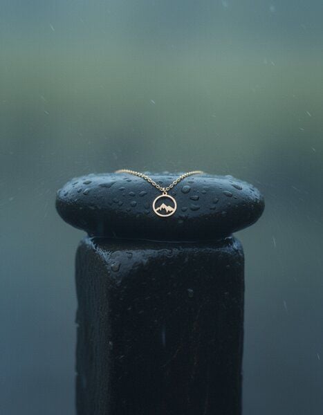 Zeachild Kette mit Bergmotiv rund aus langlebigem & rostfreiem Edelstahl von Zeachild