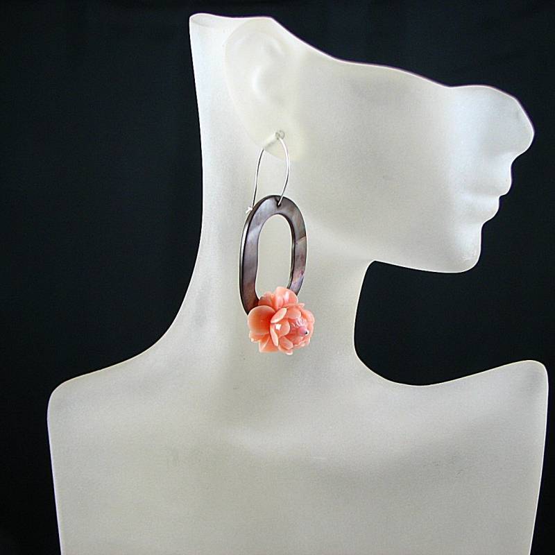 Perlmutt Ohrringe Rosa Lotus Blume, Sterling Silberdraht von Zeba