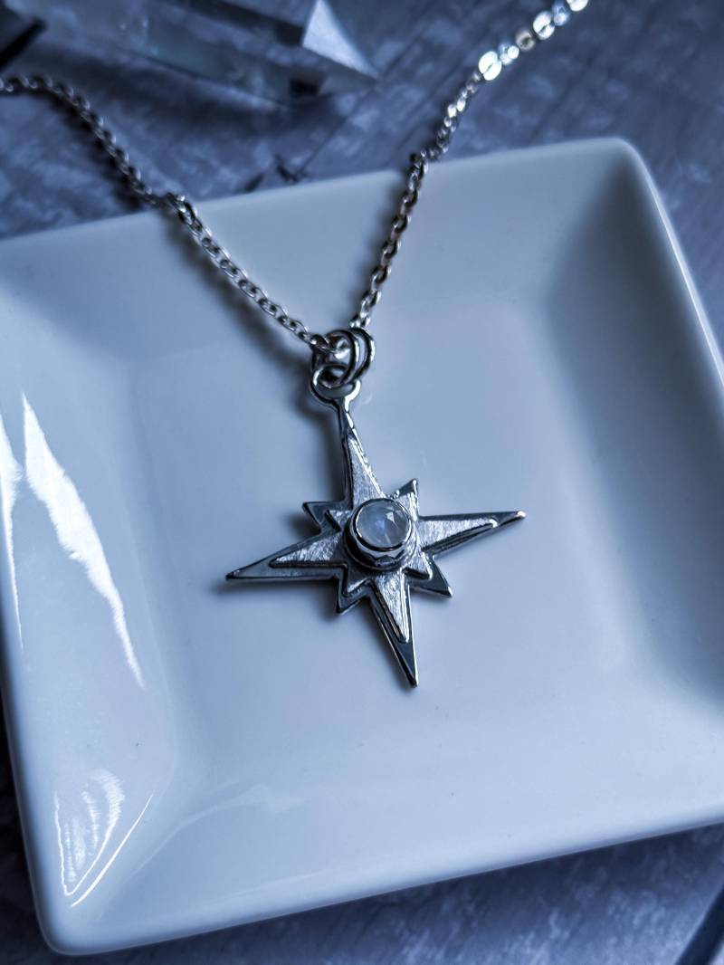 Mondstein Stern, Kette, Anhänger, Funkelnder Stern Schmuck, Sternenschmuck, Feenkern Mondstein Stern, Kette, Anhänger, Funkelnder Stern Schmuck, Sternenschmuck, Feenkern von ZebaJewelry