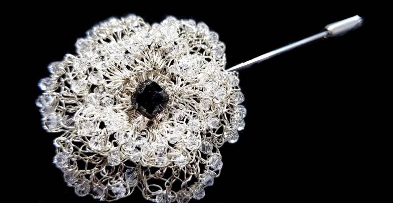 Silberdraht Häkeln Kristall Blume Brosche Silberdraht Häkeln Kristall Blume Brosche von ZegnaJewelry