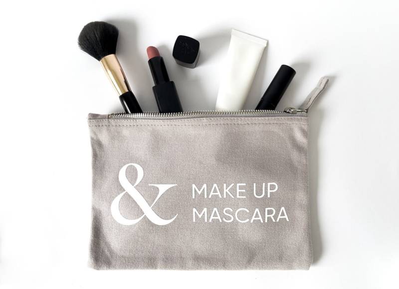 Kosmetiktasche "&" | Personalisiert Tasche Kosmetiktasche "&" | Personalisiert Tasche von ZeigeC