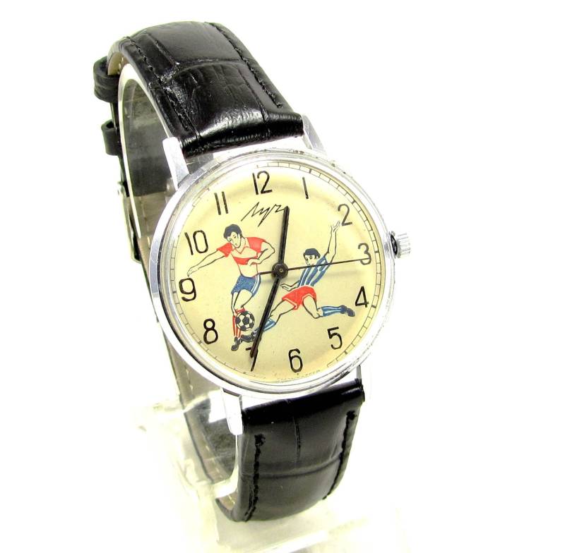 Vintage Luch Fußball Uhr Udssr Herren Analog Uhr von ZeikanShop
