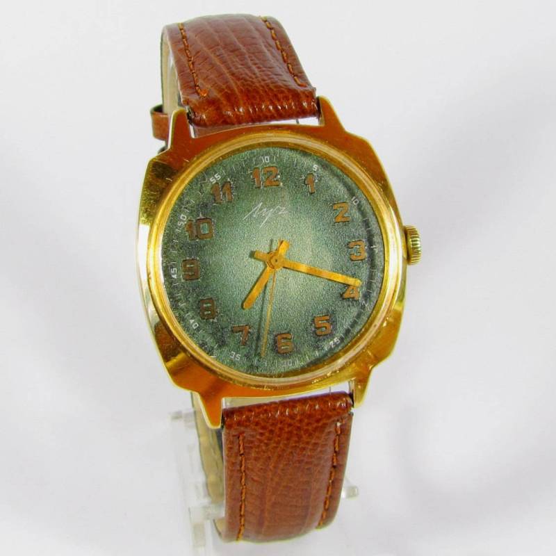 Vintage Lutscher Vergoldete Uhr 1970Er Jahre Udssr 23 Jewels von ZeikanShop