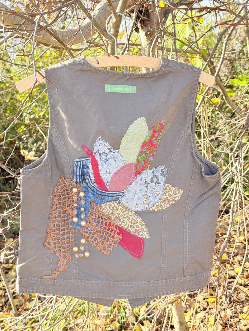 Upcycling Weste Baumwolle/Leinen | Handmade Unikat Mit Applikation Boho Hippie Country Style 1989 Knöpfe Zeitlos By Marija von ZeitlosbyMarija