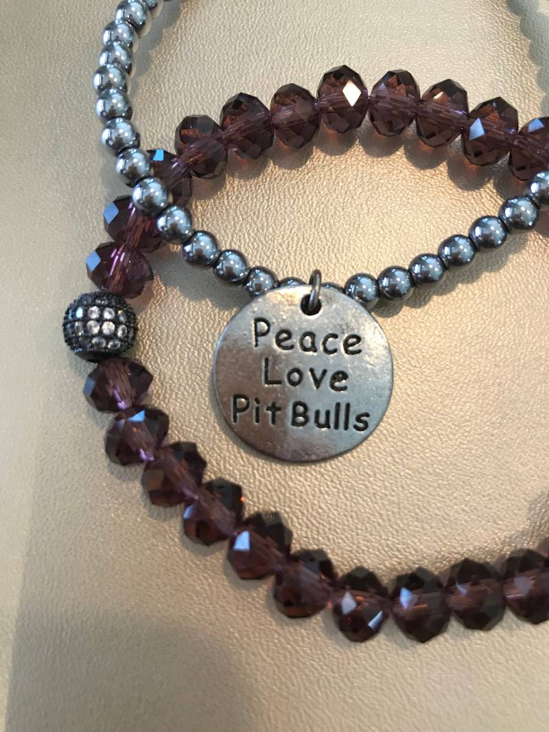 Rettung Frieden Liebe Pit Bulls Pflastern Kristall Perlen Armband Hund Welpe Amethyst Silber Strass Haustier Anzunehmen Doppelt Bettelarmband Rettung Frieden Liebe Pit Bulls Pflastern Kristall Perlen Armband Hund Welpe Amethyst Silber Strass Haustier Anzunehmen Doppelt Bettelarmband von ZekeandZoeyNY