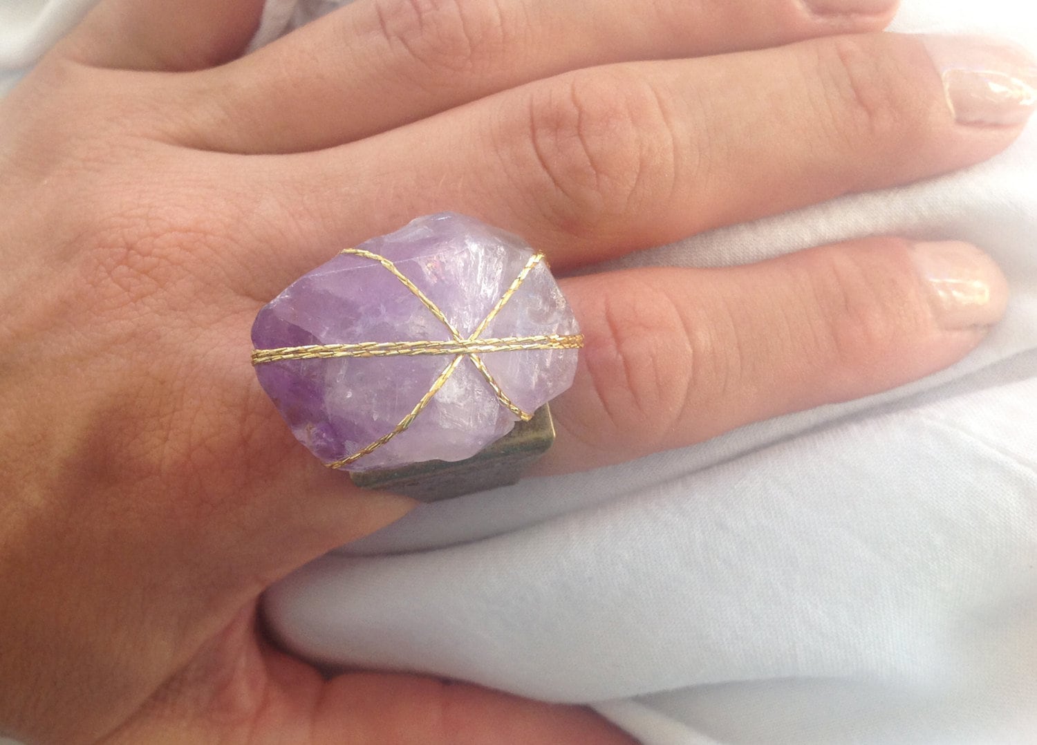 Handgemachte Gewickelt Stein Ring, Amethyst Kristall Ring, Heilung Boho, Energie, Kraft, Meditation Yoga, Chakra Schmuck, Rock Einzigartig Handgemachte Gewickelt Stein Ring, Amethyst Kristall Ring, Heilung Boho, Energie, Kraft, Meditation Yoga, Chakra Schmuck, Rock Einzigartig von Zellla