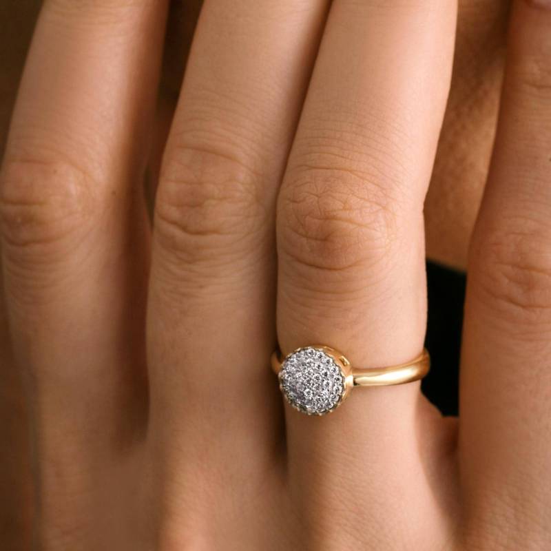 Solid Gold Pavé Kreis Mondlicht Ring, Feiner Handgemachter Goldschmuck, Zierliche 14K Stapelring, Einzigartige Sommer Hochzeit Geschenk von ZelvetiJewelry